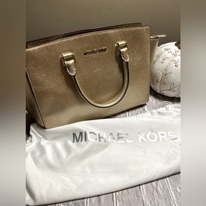 Michael KORS Gold Selma Saffiano Large Satchel Crossbody & Dust Bag